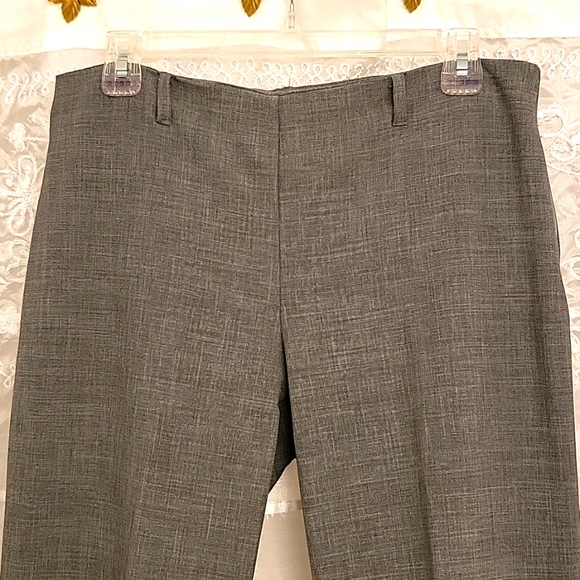 RARE Crochet Hem Stretch Heather Grey Straight Leg Pants! 9 - Picture 13 of 15
